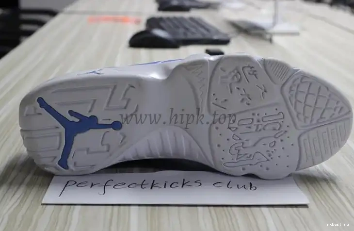Authentic Low Jordan 9 Pantone Air 0502